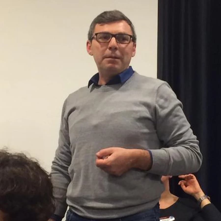 Fabio Micale durante un intervento formativo